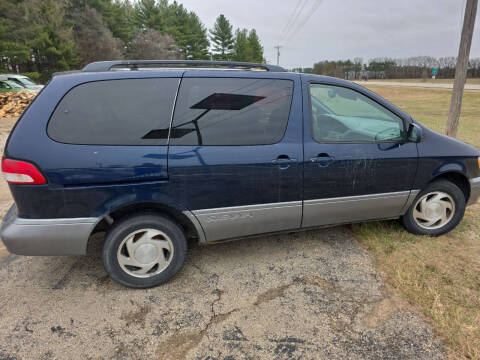 2001 Toyota Sienna LE