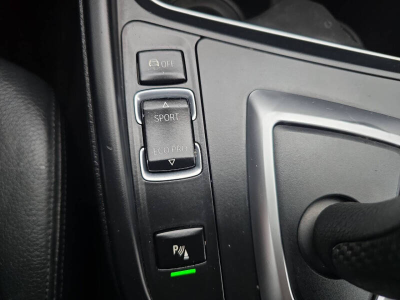 2015 BMW 3 Series 328i xDrive