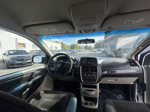 2018 Dodge Grand Caravan SE Plus