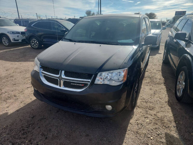 2017 Dodge Grand Caravan SXT's photo