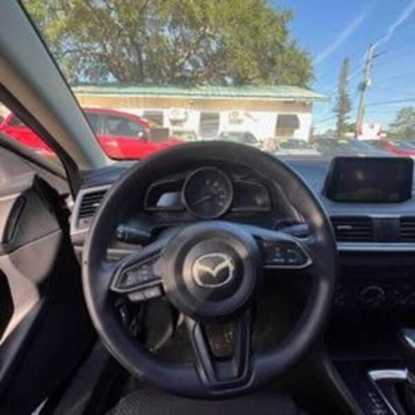 2018 Mazda MAZDA3 Sport