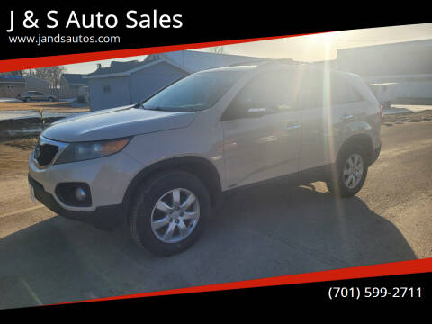 2011 Kia Sorento for sale at J & S Auto Sales in Thompson ND