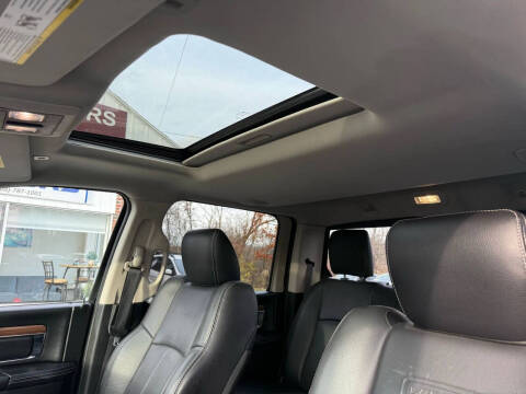 2018 RAM 1500 Laramie