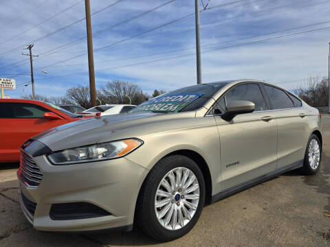 2016 Ford Fusion Hybrid S