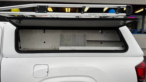 2019 Toyota Tacoma SR