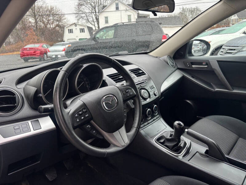 2013 Mazda MAZDA3 i Touring