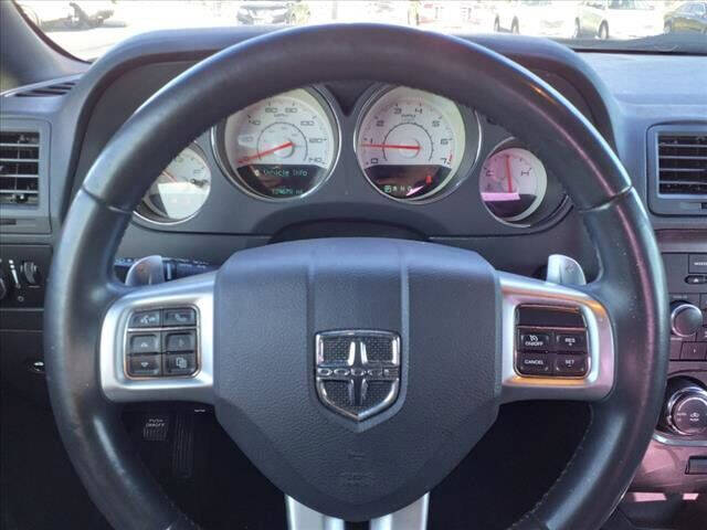 2014 Dodge Challenger SXT