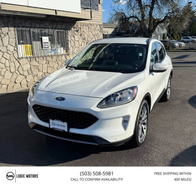 2020 Ford Escape Titanium