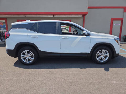 2022 GMC Terrain SLE