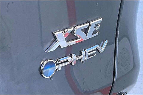 2025 Toyota RAV4 Plug-in Hybrid XSE