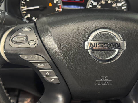 2017 Nissan Pathfinder S