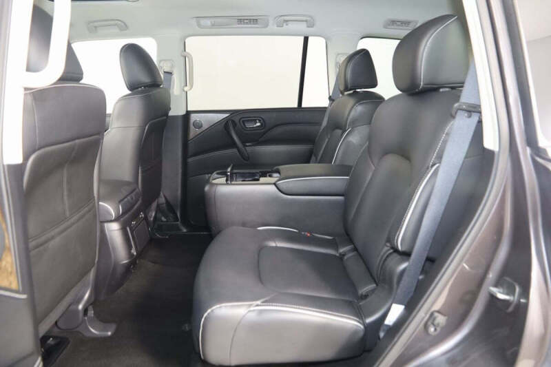 2023 Infiniti QX80 Premium Select