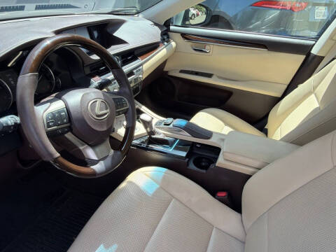2018 Lexus ES 350