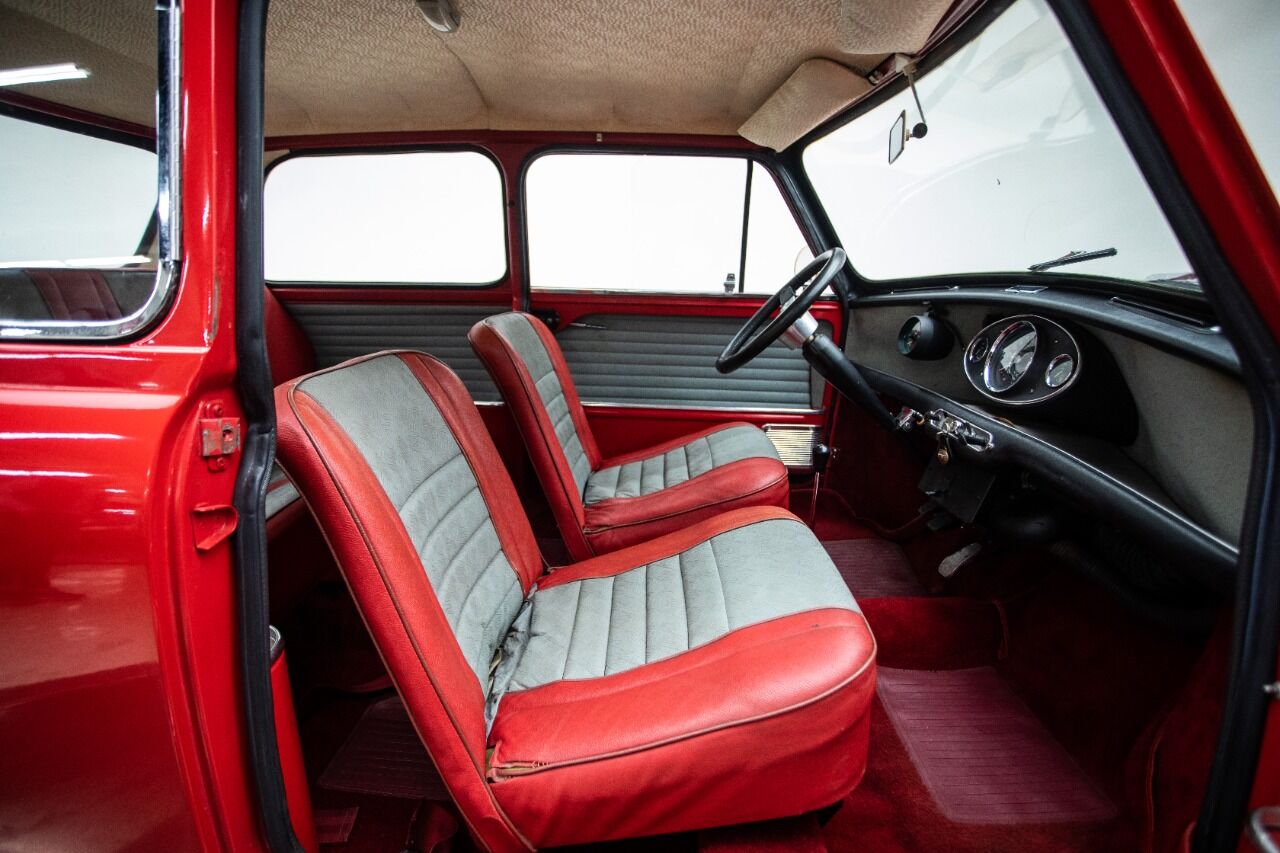 1965 Austin Mini Cooper 26