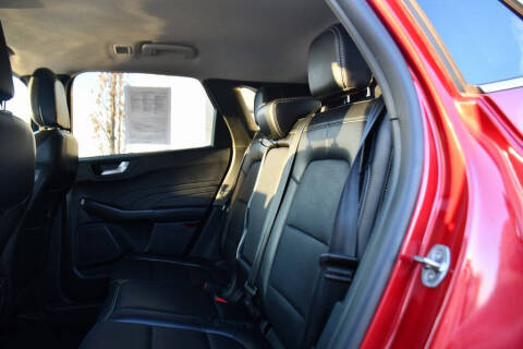 2024 Ford Escape Platinum