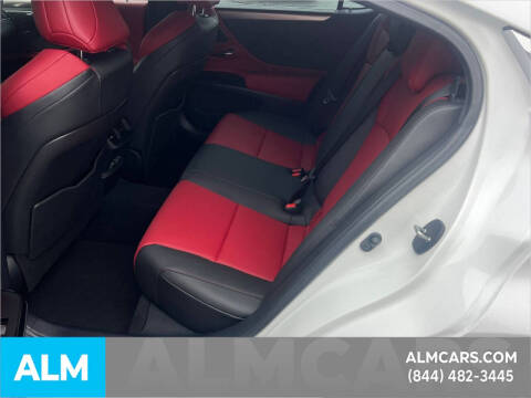 2025 Lexus ES 350 F SPORT Handling