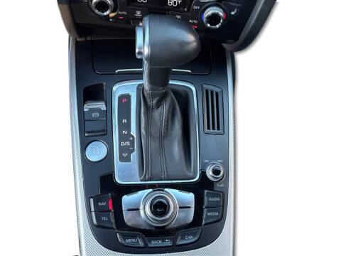 2015 Audi A4 2.0T quattro Premium Plus