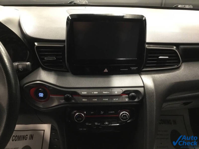 2021 Hyundai Veloster