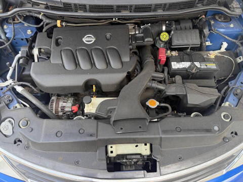 2010 Nissan Versa 1.8 S