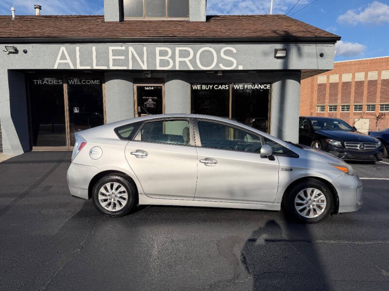 2012 Toyota Prius Plug-in Hybrid