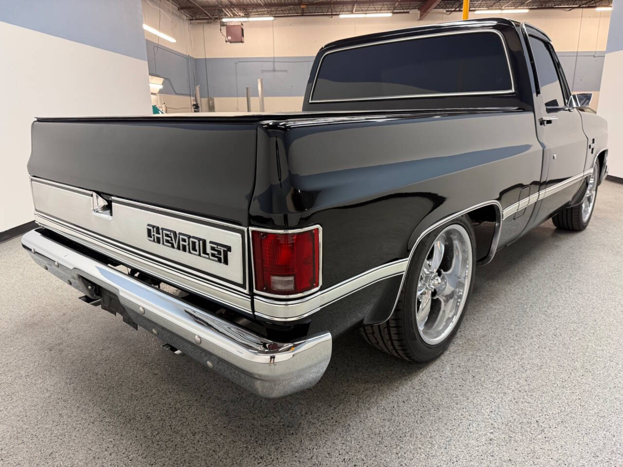 1987 Chevrolet R/V 10 Series 10