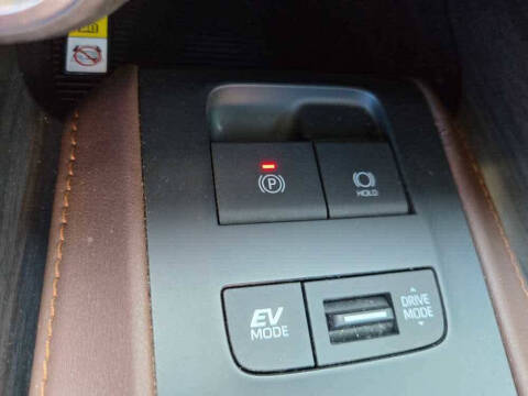 2022 Toyota Venza XLE