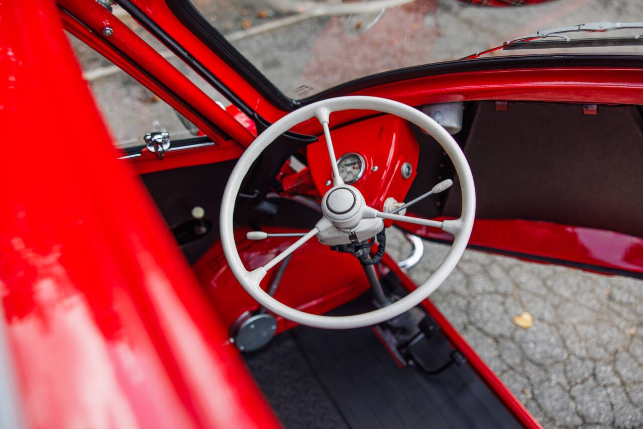 1957 BMW Isetta 14