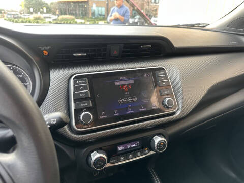 2018 Nissan Kicks SV