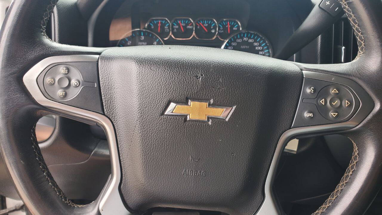 Used Car 2018 Chevrolet Silverado 1500  Lt 4x2 4dr Crew Cab 6.5 Ft. Sb For Sale Under $30,000 In San Antonio, Texas