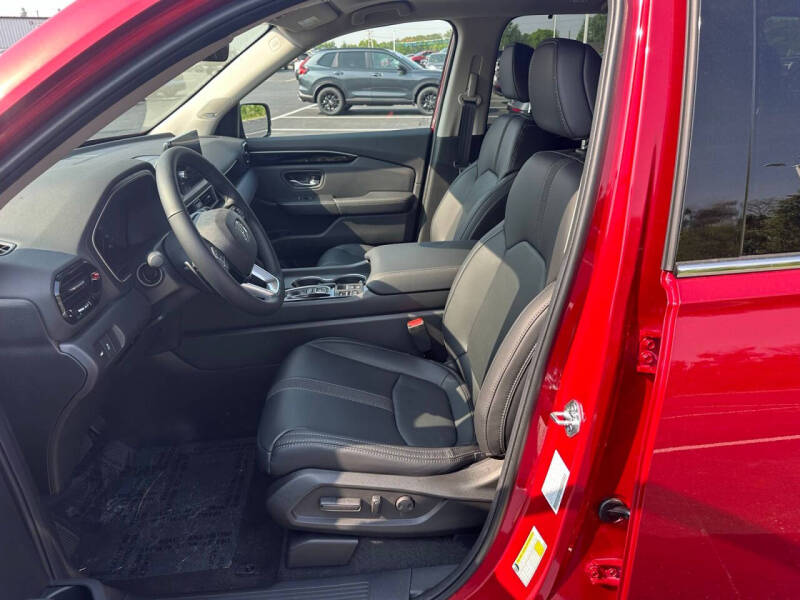 2025 Honda Pilot Touring