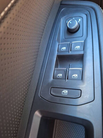 2026 Volkswagen Atlas Cross Sport SEL R-Line Black 4Motion