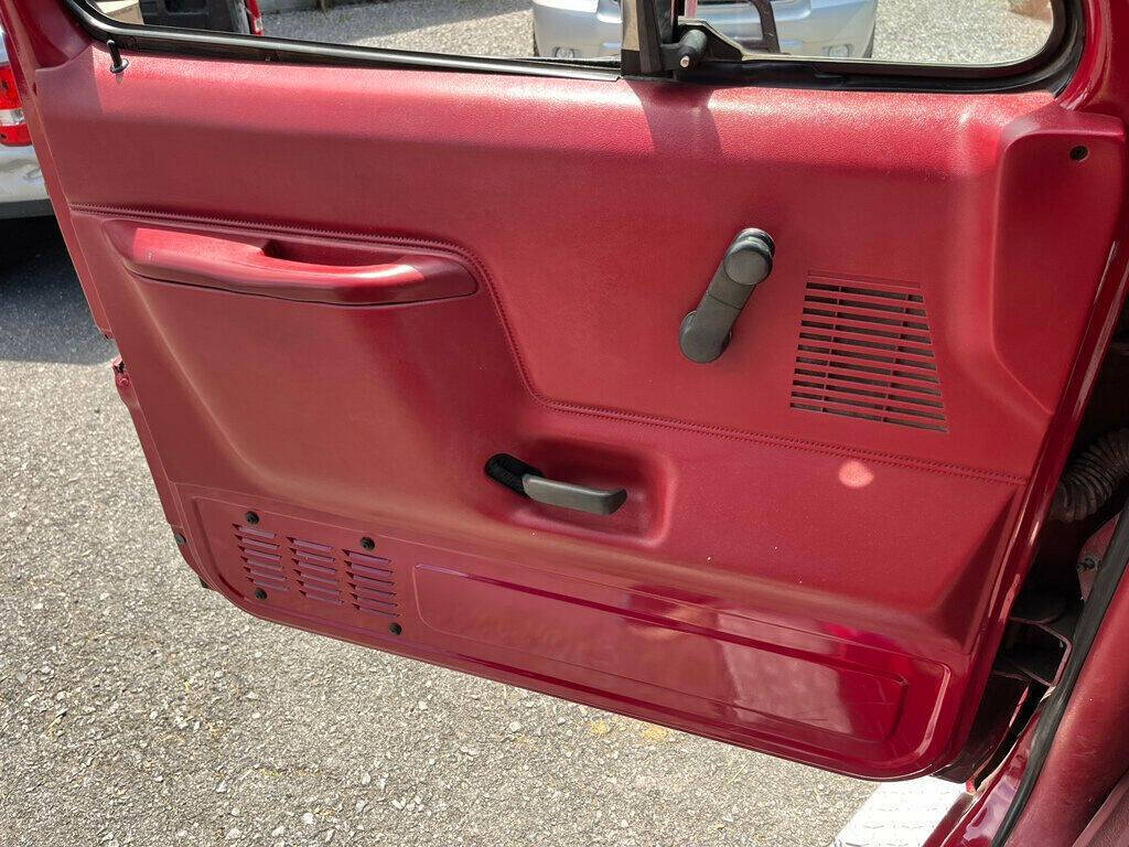 1988 Ford F-Super Duty 48