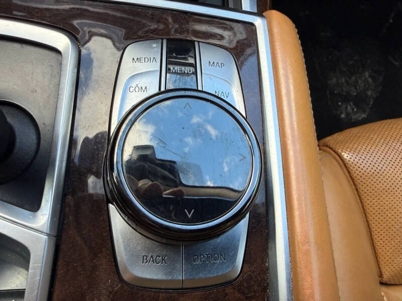 2016 BMW 7 Series 750i xDrive