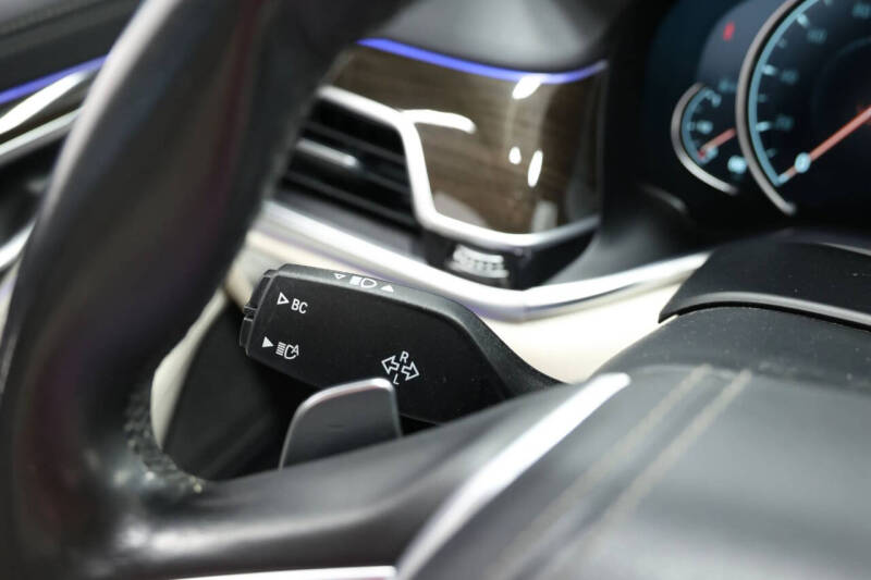 2016 BMW 7 Series 750i xDrive