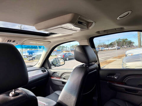 2014 Cadillac Escalade Luxury