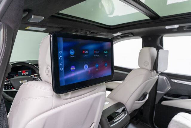 2025 Cadillac Escalade-V