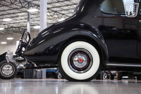 1938 Packard Super Eight