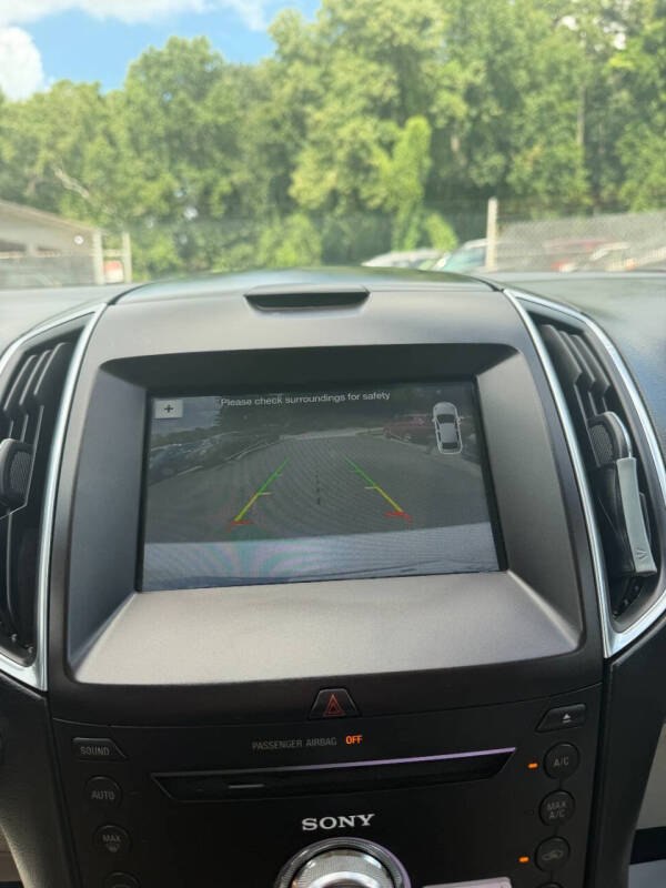 2017 Ford Edge Titanium