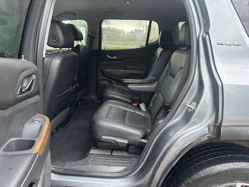 2021 GMC Acadia SLE