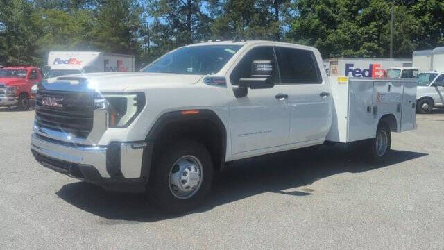 2024 GMC Sierra 3500HD CC Pro