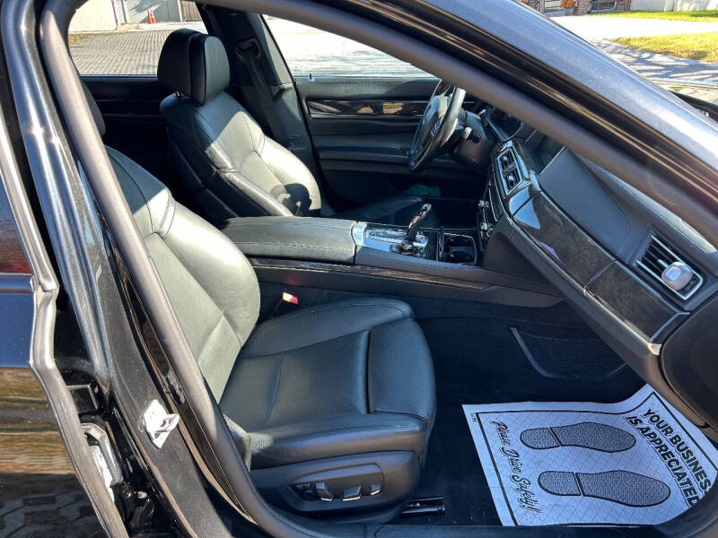 2013 BMW 7 Series 750i xDrive