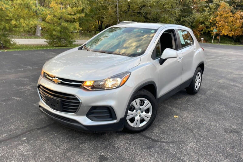 2018 Chevrolet Trax for sale at AUTOSAVIN in Villa Park IL