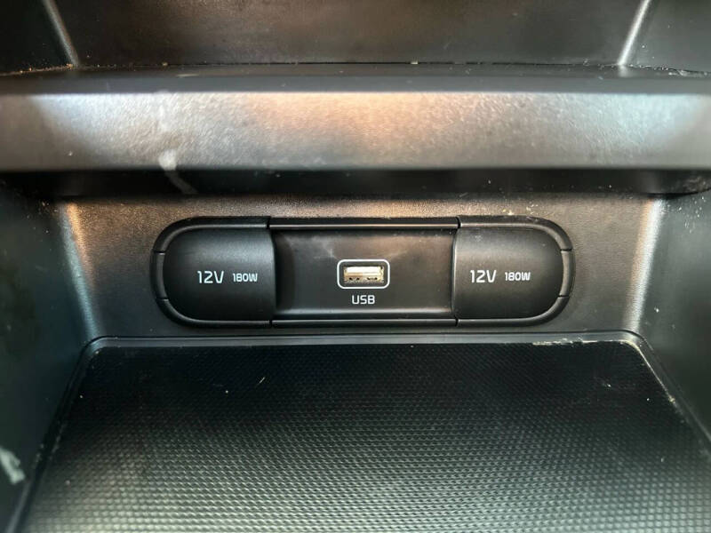 2021 Kia Soul GT-Line