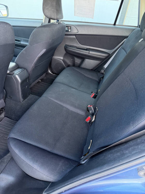 2014 Subaru Impreza 2.0i Premium