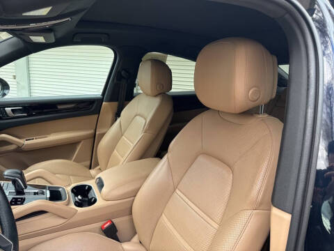 2022 Porsche Cayenne