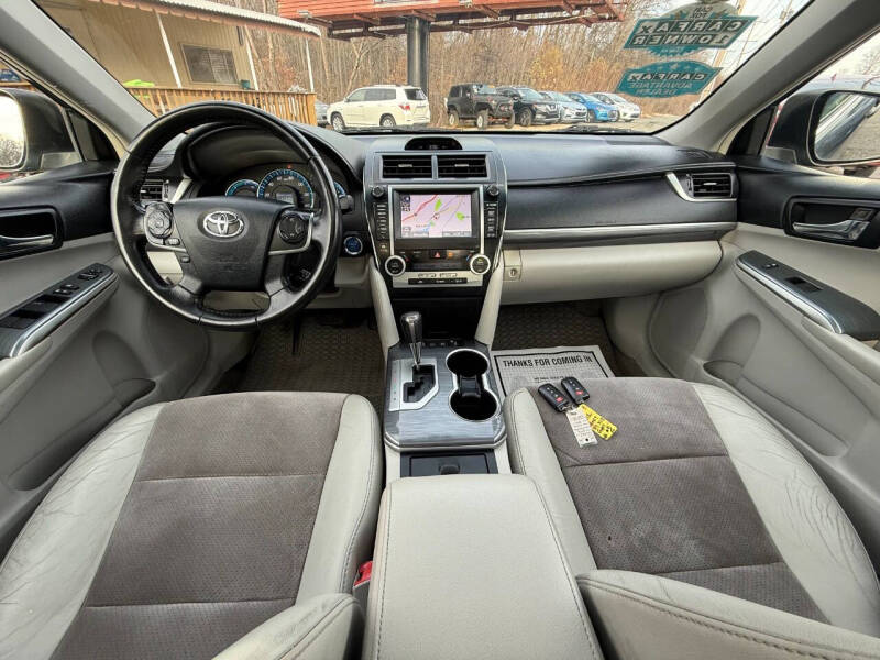 2012 Toyota Camry Hybrid XLE
