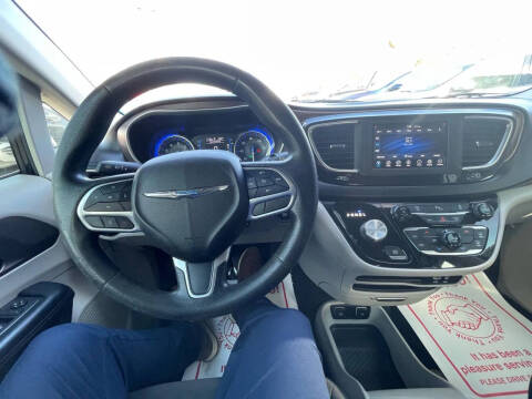 2019 Chrysler Pacifica Touring