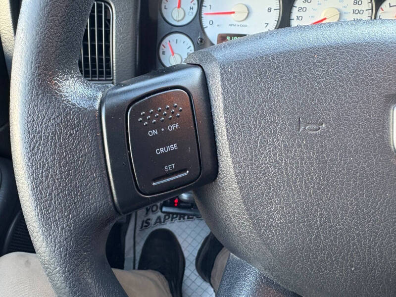 2005 Dodge Ram 2500 SLT