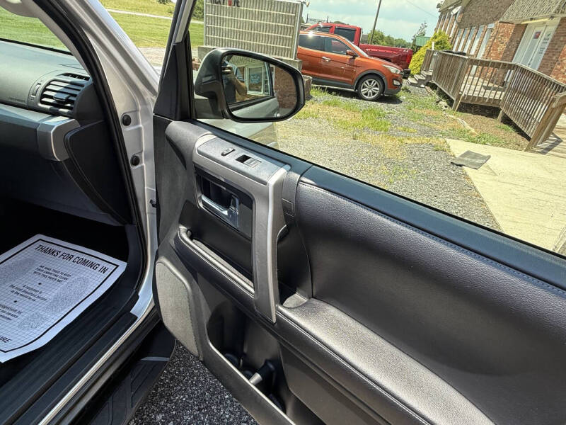 2017 Toyota 4Runner SR5