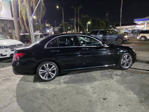 2017 Mercedes-Benz C-Class